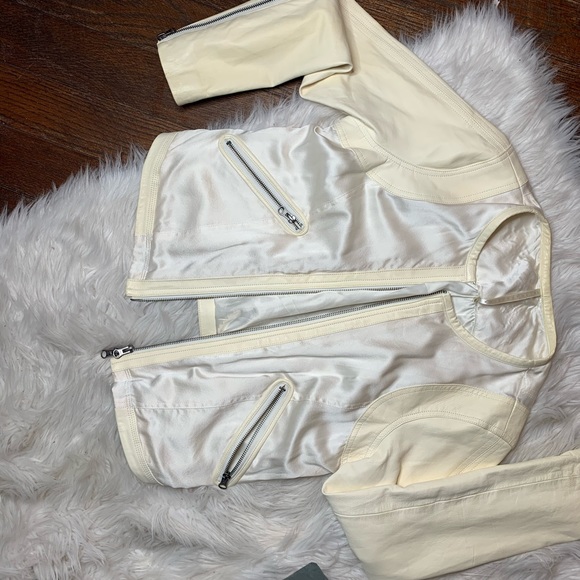 Silk and leather Champagne color moto - Picture 7 of 15